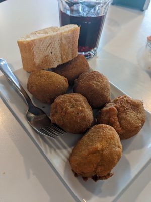 Vegan croquetas at Cafe-Obrador Okapi in Bilbao