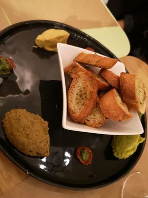 Vegan Tapas at AMI in Brussels