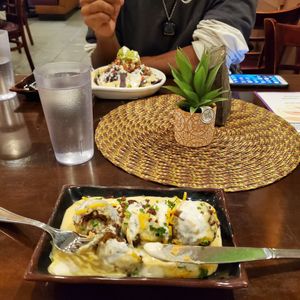 Mac n cheese balls at Violette's Vegan Organic Cafe and Juice Bar in Las Vegas