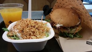 Cheeseburger & Cole Slaw at Swing Kitchen - Schottenfeldgasse in Vienna