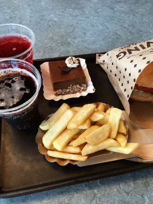 Great vegan lunch at Swing Kitchen - Schottenfeldgasse in Vienna