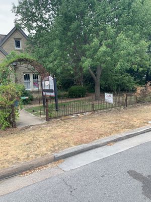 Cafe is only open 11am-2pm, and park across the street at Down the Alley Cafe in Decatur