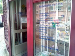 Entrance at Sociedade Portuguesa de Naturalogia in Lisbon