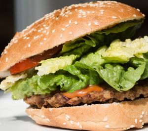 Great vegan Burger, without Soja and without Seitan! at Kaiserhuettn in Bonn