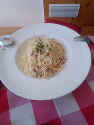 Spagetti Carbonara at Kaiserhuettn in Bonn