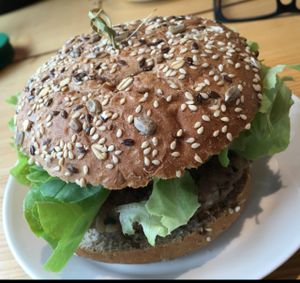 burger at Kaiserhuettn in Bonn