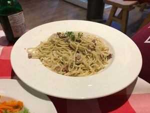 Spaghetti Carbonara at Kaiserhuettn in Bonn