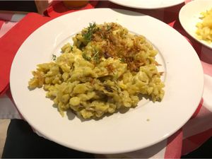 Käsespätzle  at Kaiserhuettn in Bonn