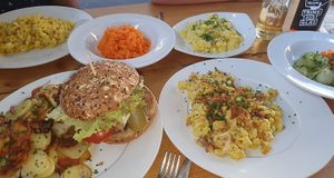 Burger & Spätzle  at Kaiserhuettn in Bonn