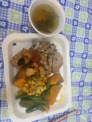 Tasty soup for free  at Rén Hé SùShí 人和素食 in Hengchun