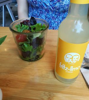 Kleiner Salat at Sol in Konstanz