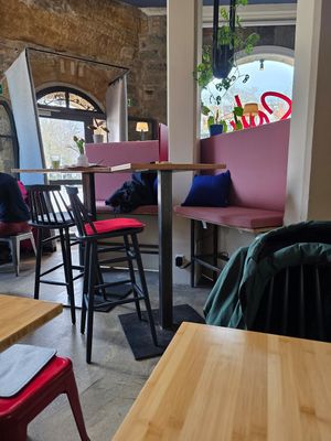 Sitzplätze innen at Sol in Konstanz