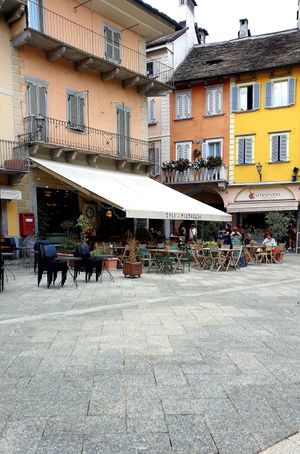  at Sali and Pistacchi in Domodossola