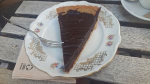 vegan chocolate cake at Sali and Pistacchi in Domodossola