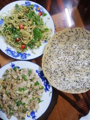 2 dishes at Van Hanh in Hue