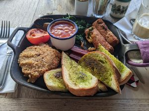 Vegan breakfast at Roseleaf in Edinburgh