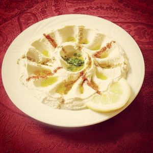 hummus at Shawarma King in Montichiari