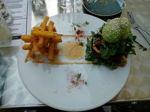 Black bean burger at Offbeet in Wickham