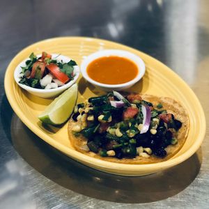 Veggies Mix Taco at Un Solo Sol in Los Angeles