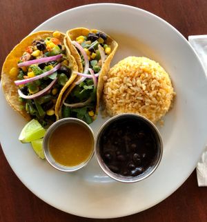 Mix Veggies Taco Plate at Un Solo Sol in Los Angeles