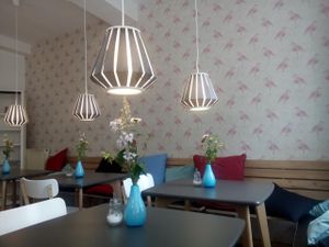 lovely wallpaper at Holy Kitchen in Heidelberg