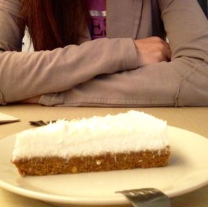 coconut cheese cake at Punto Vegano in Madrid