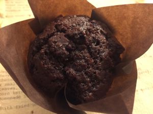 Chocolate muffin (AMAZING) at Punto Vegano in Madrid