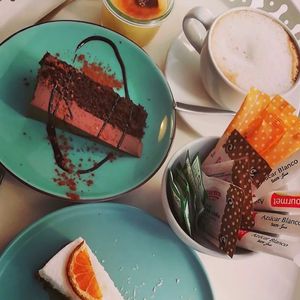 Mini postres del menú del día at Punto Vegano in Madrid