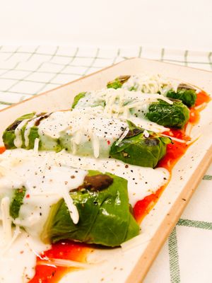 Rollitos de acelga rellenos de arroz y verduritas. at Punto Vegano in Madrid