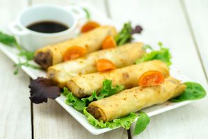 Rollitos de primavera caseros. at Punto Vegano in Madrid