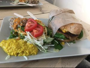 Hawaii Burger at Mat Fra Hagen in Trondheim