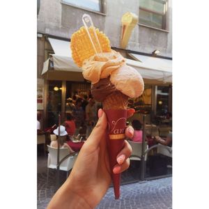 3 balls cost 3,5€  at Vanilla Gelati Italiani in Milan