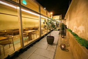 The aromatic garden outside at Pe d'Arroz in Matosinhos