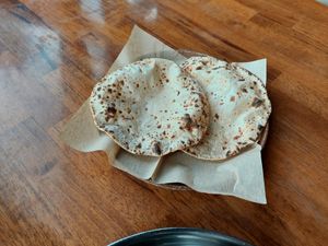 Willing to make chapatis as a vegan option rather than naans at Havan Dining in Niigata