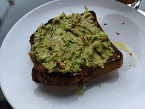 avocado toast at Thrive Juice Co in Saskatoon