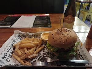 Checo burger at Revolucion Verde - Colonia Primavera in Monterrey