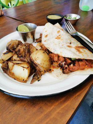 Campechana at Revolucion Verde - Colonia Primavera in Monterrey