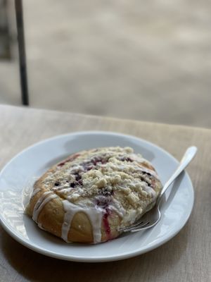 black currant bun  at Lokal Vegan Bistro in Warsaw