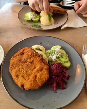 Schabowy at Lokal Vegan Bistro in Warsaw