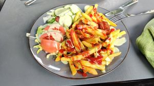 Makkaraperunat at Lokal Vegan Bistro in Warsaw