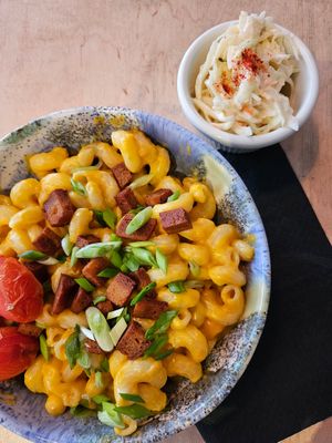 Mac & Cheese #Veganuary at Lokal Vegan Bistro in Warsaw