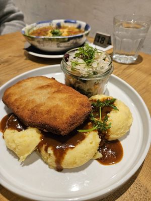 vegan schnitzel at Lokal Vegan Bistro in Warsaw