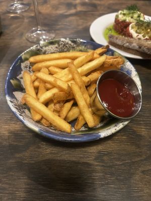 Chips  at Lokal Vegan Bistro in Warsaw