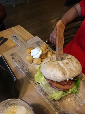 Burger at VIVA in Madrid