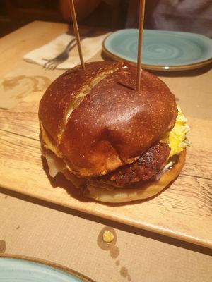 Smash bacon cheese at VIVA in Madrid