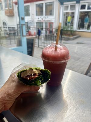   at Fluide Juice Bar in Mont-tremblant