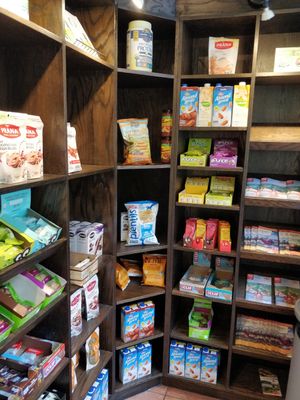 Snacks at Fluide Juice Bar in Mont-tremblant