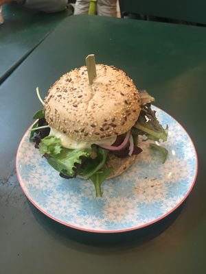 Meat lovers favourite red pepper burger (vegan) at Greenway in Brussels