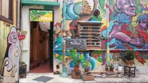 Entrance at La Chuchoca in Valparaiso