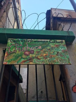 Opening times at La Chuchoca in Valparaiso